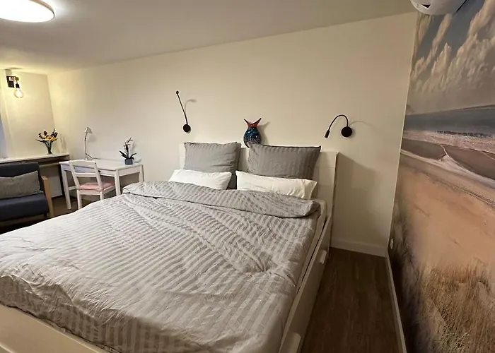 Hexenruhe - Stylish, Garden In Dietzenbach